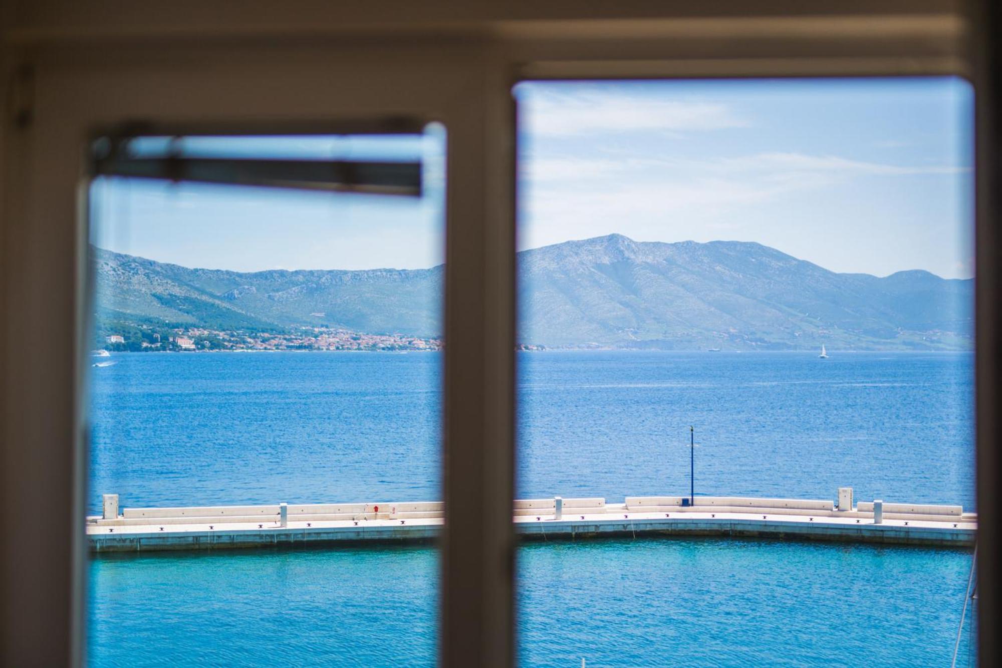 Apartments And Rooms Denoble Korcula Town Exterior foto
