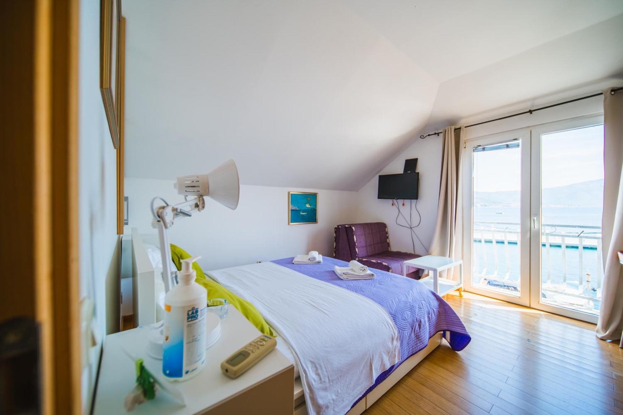 Apartments And Rooms Denoble Korcula Town Exterior foto