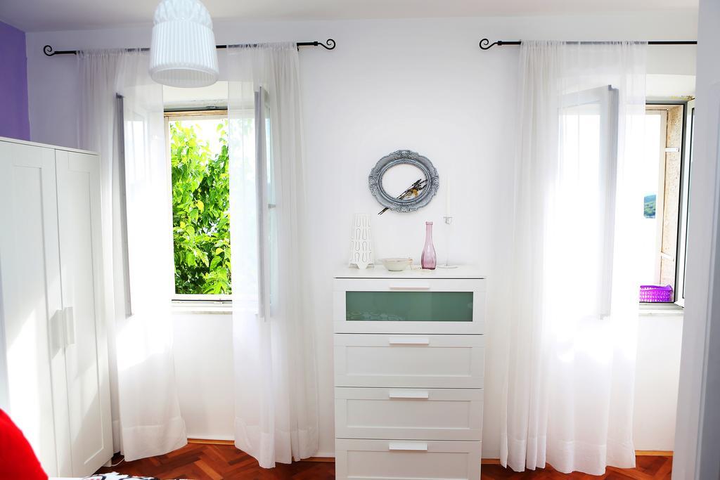 Apartments And Rooms Denoble Korcula Town Quarto foto